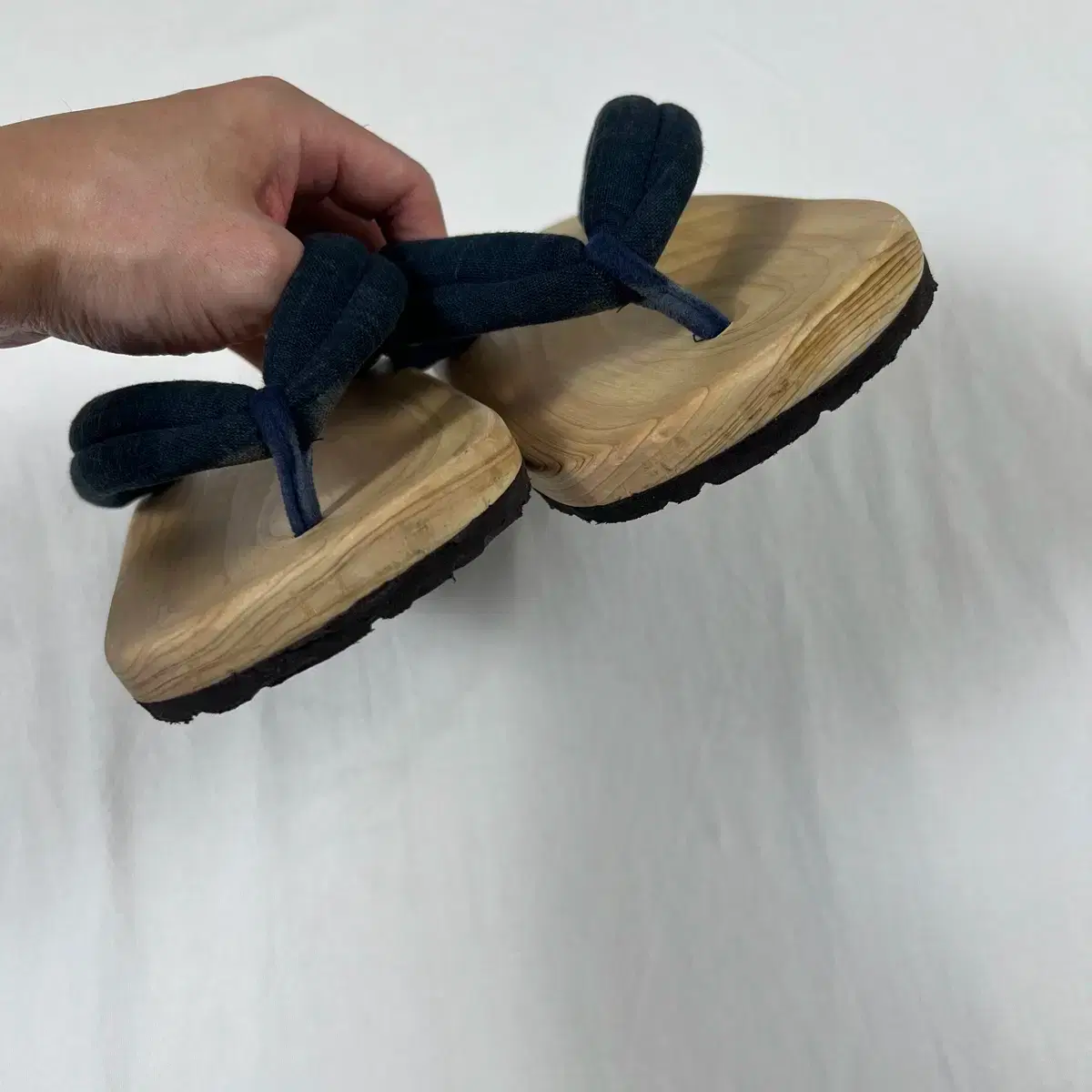 thumbnail-5